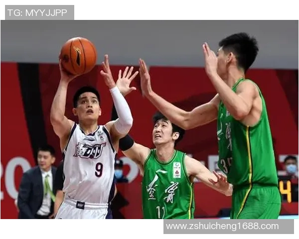 广州篮球队个人能力提升与战术变革的深度探讨与分析