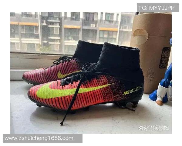 足球明星们的足球鞋选择与比赛表现的完美结合解析